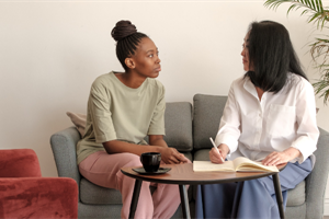 Between Data and Personhood: A Genetic Counselor’s Perspective on the Book “Second Life”